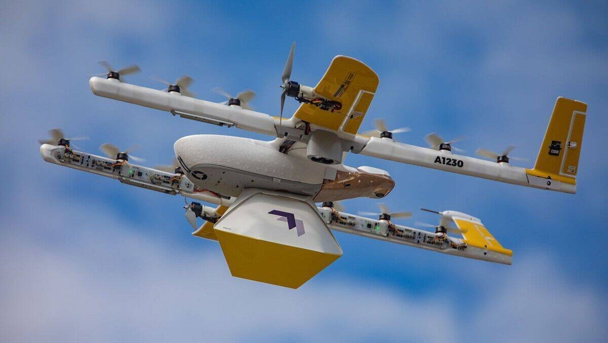 Vom Himmel hoch: Unbemannte Google-Drohnen werfen in den USA Bücher ab.