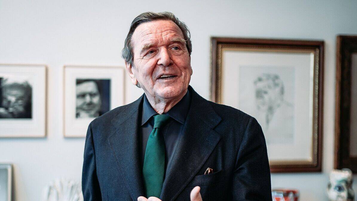 Ex-Bundeskanzler und Wirtschaftsanwalt Gerhard Schröder ist nun Publizist bei T-Online.